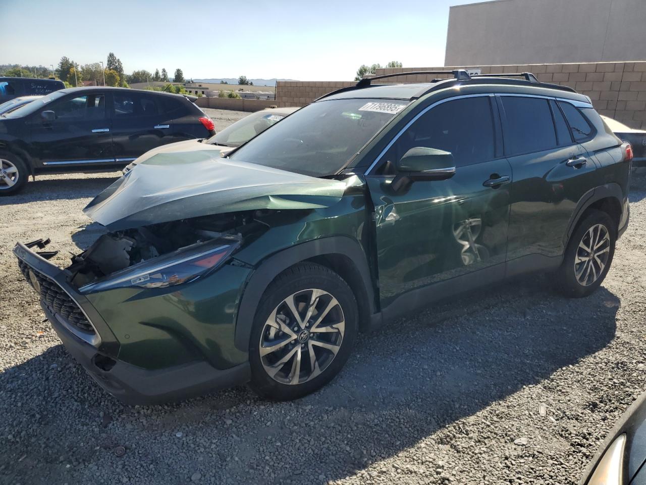 2022 TOYOTA COROLLA CROSS XLE
