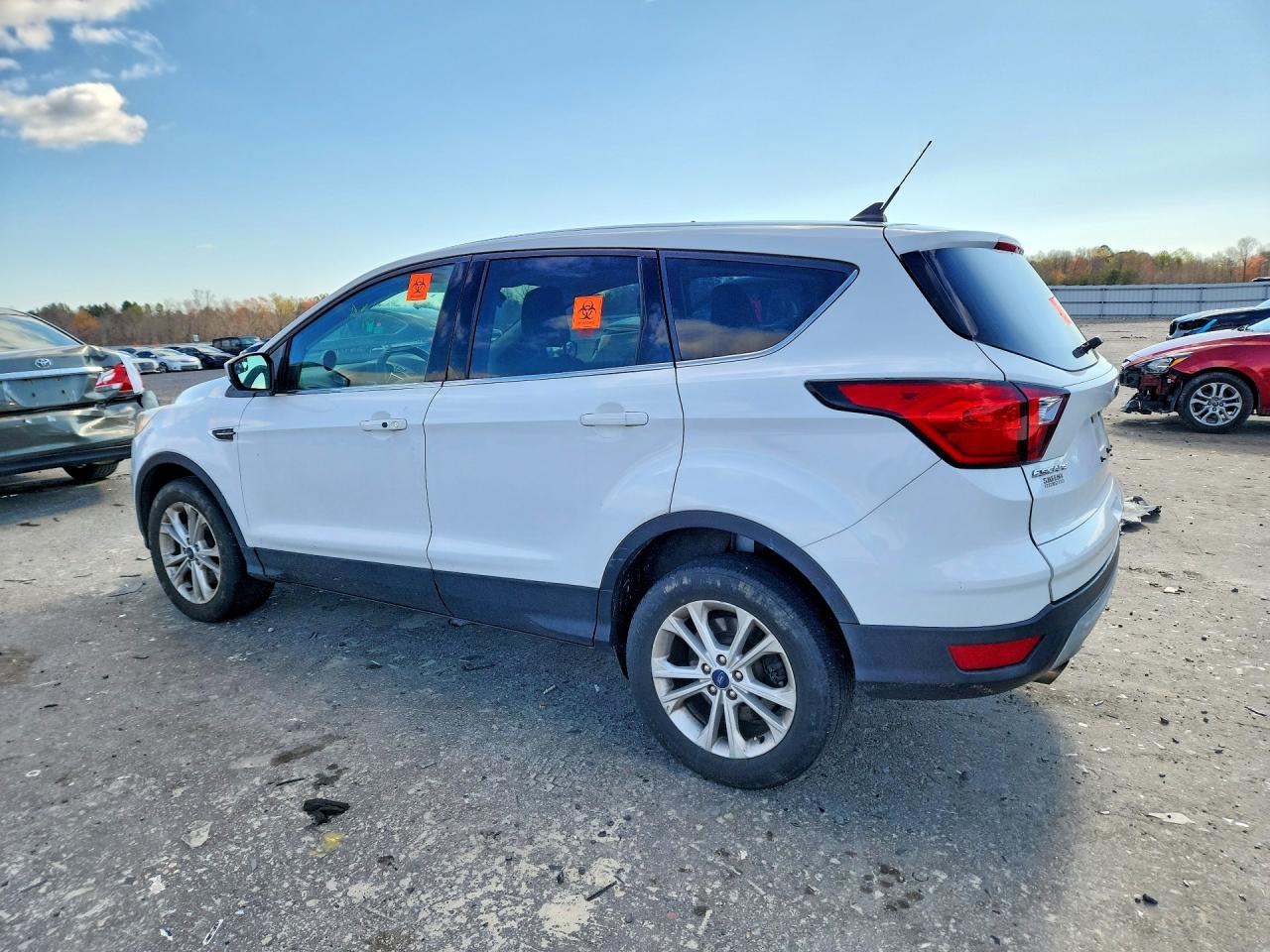 2019 FORD ESCAPE SE — снимка 2