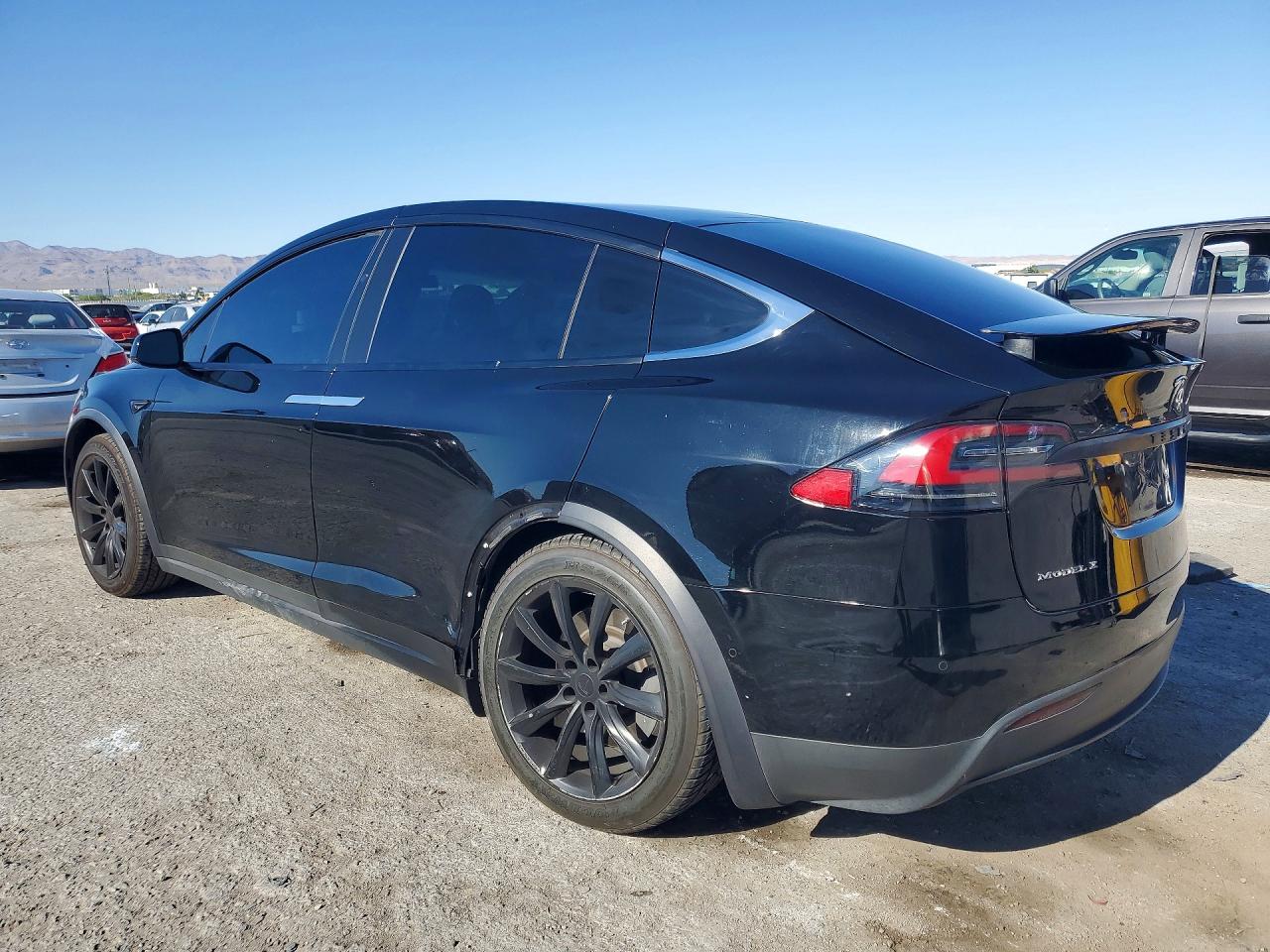 2017 TESLA MODEL X — снимка 2