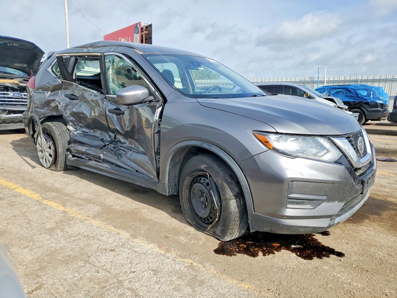 2019 NISSAN ROGUE S — снимка 4