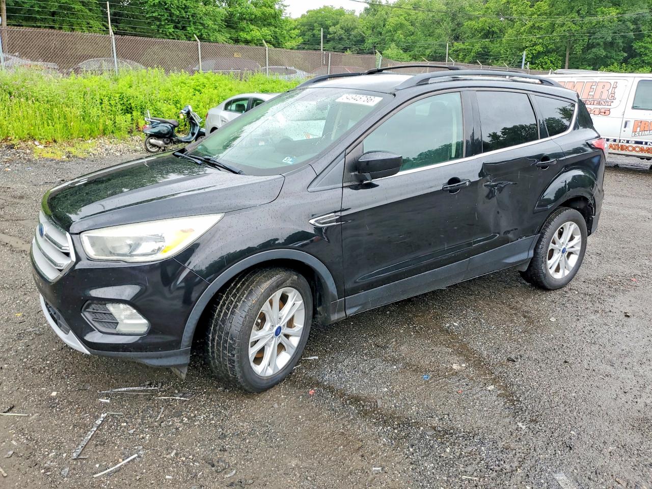 2018 FORD ESCAPE SE