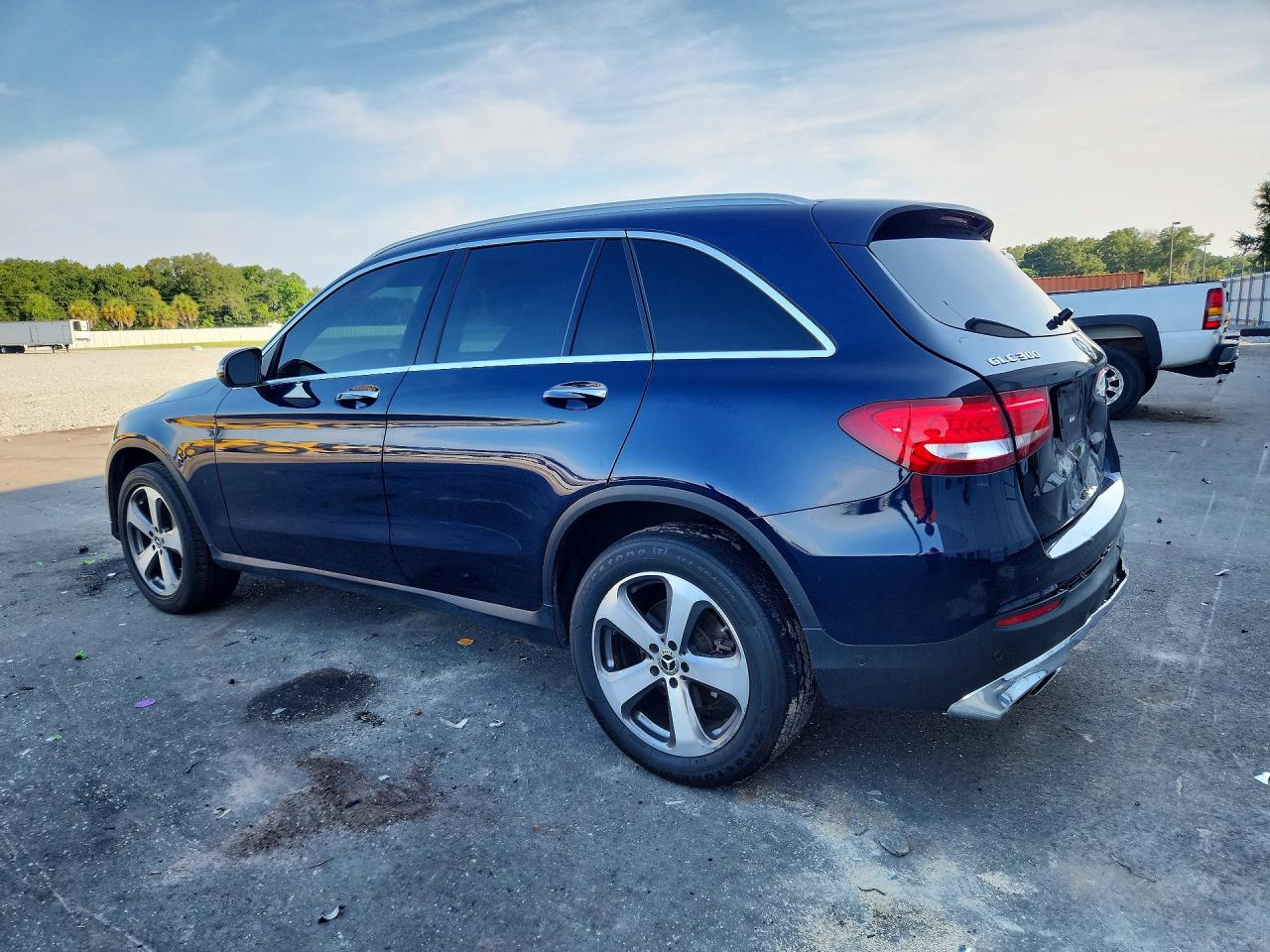 2018 MERCEDES-BENZ GLC 300 — снимка 2