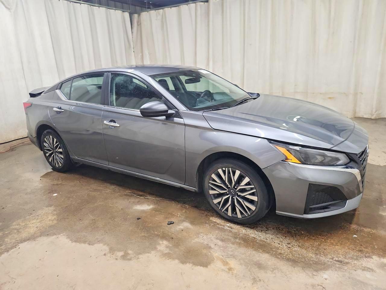 2025 NISSAN ALTIMA SV — снимка 4