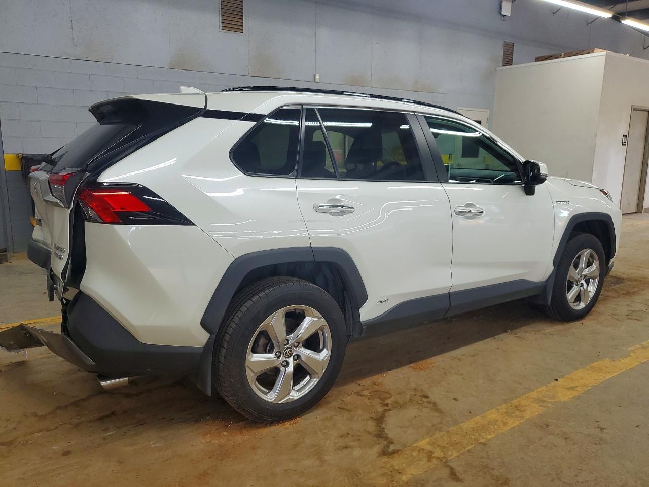 2021 TOYOTA RAV4 LIMITED — снимка 3