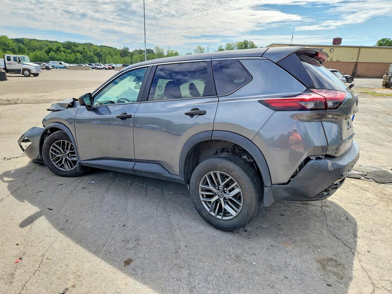 2023 NISSAN ROGUE S — снимка 2