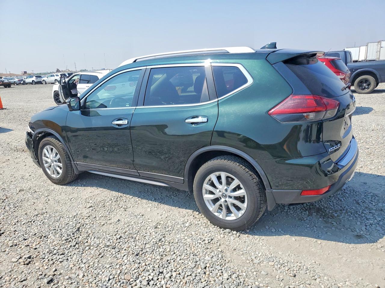 2018 NISSAN ROGUE SV — снимка 2