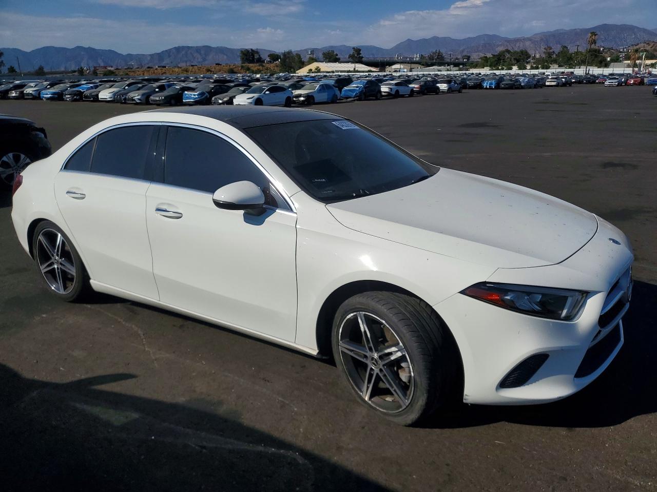 2019 MERCEDES-BENZ A 220 — снимка 4