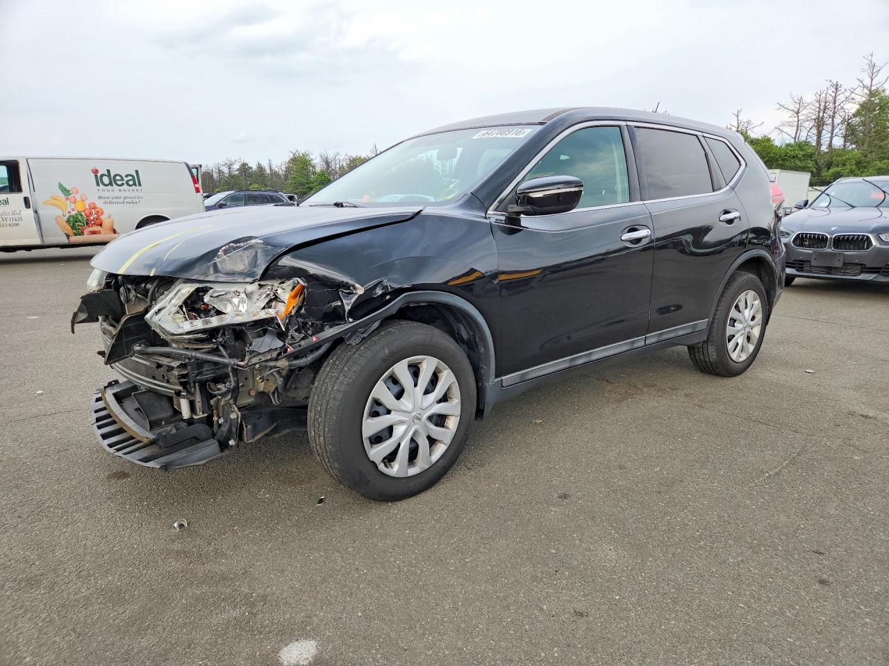 2015 NISSAN ROGUE S