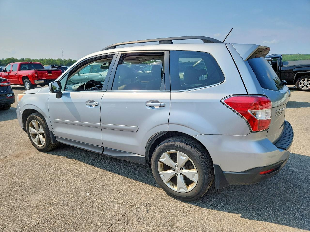 2015 SUBARU FORESTER 2.5I LIMITED — снимка 2