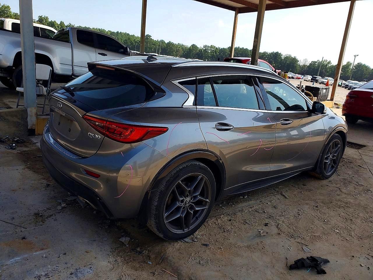 2017 INFINITI QX30 PREMIUM — снимка 3