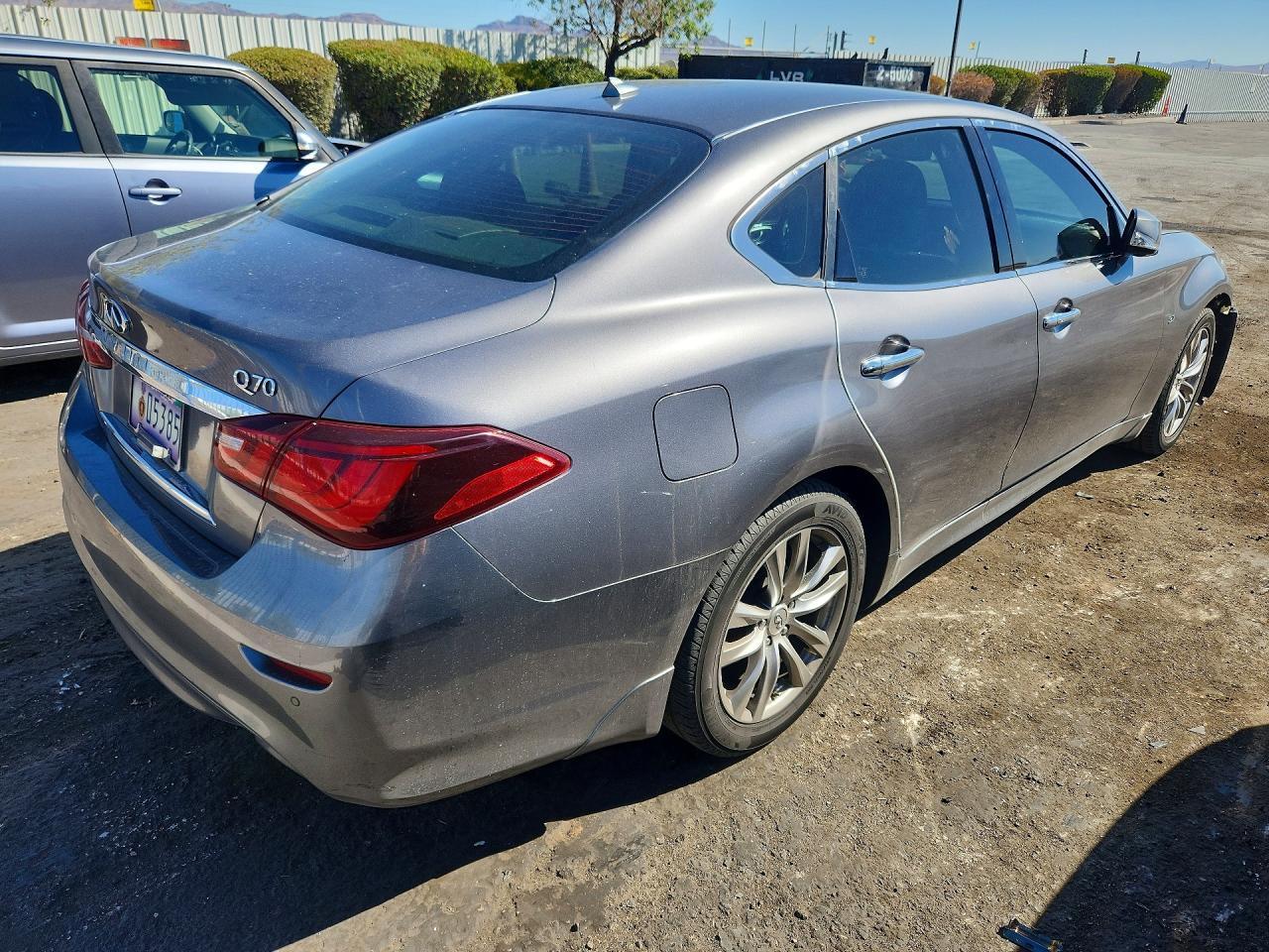 2019 INFINITI Q70 — снимка 3