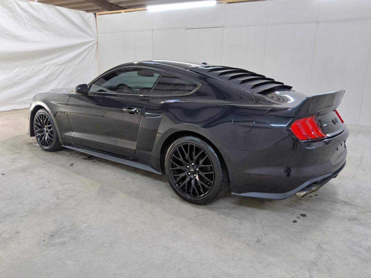 2019 FORD MUSTANG GT — снимка 2