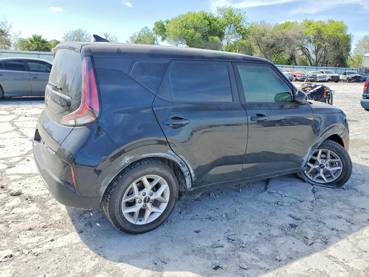 2025 KIA SOUL LX — снимка 3