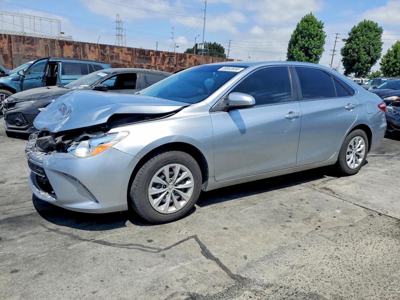 2016 TOYOTA CAMRY LE