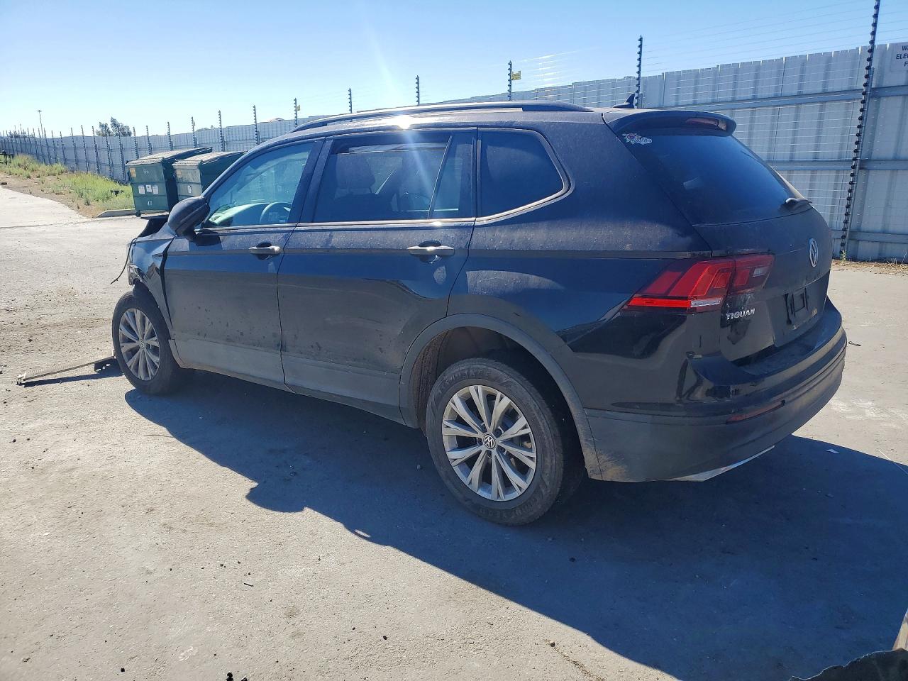 2020 VOLKSWAGEN TIGUAN S — снимка 2