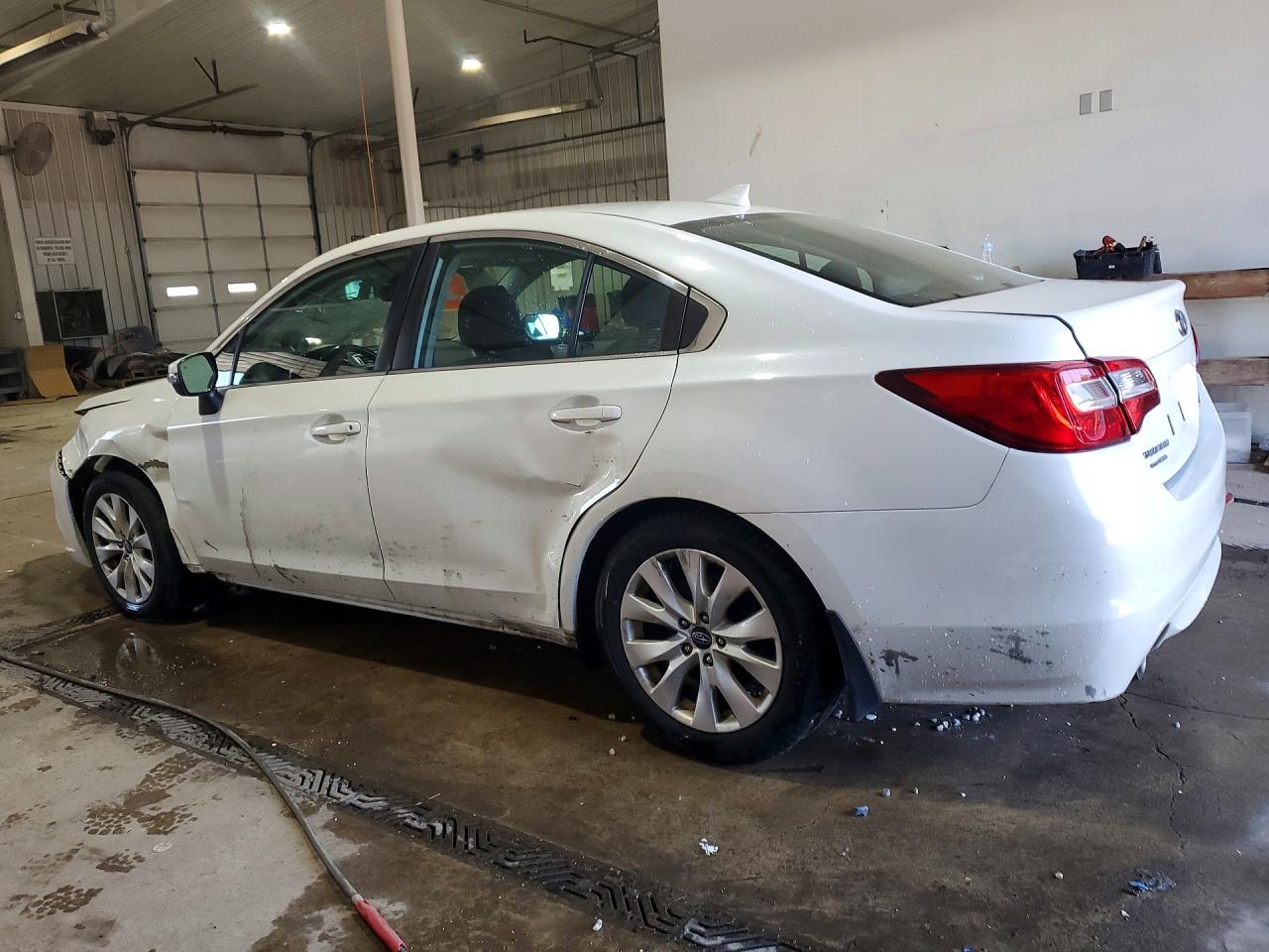2017 SUBARU LEGACY 2.5I PREMIUM — снимка 2