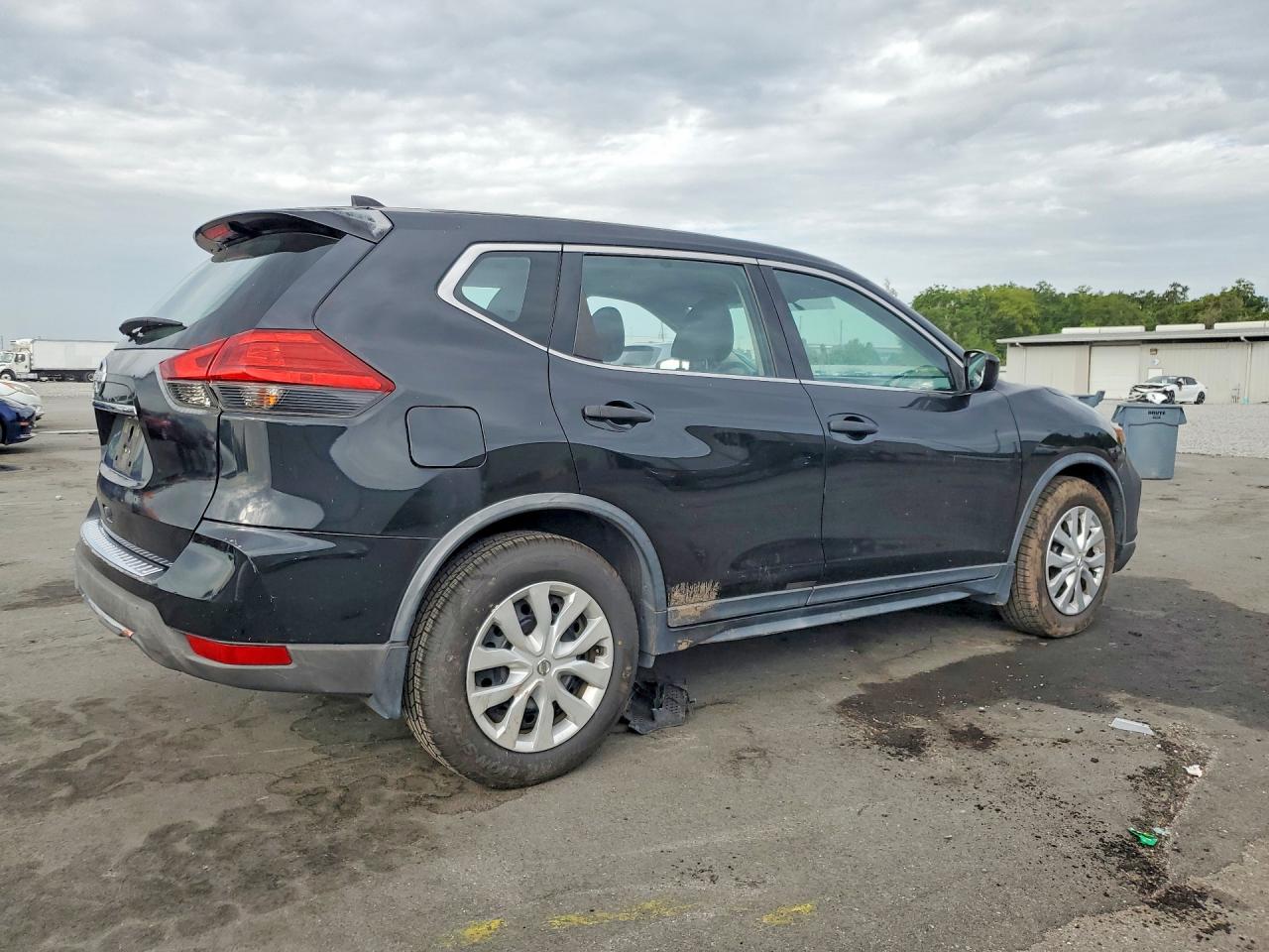 2017 NISSAN ROGUE S — снимка 3