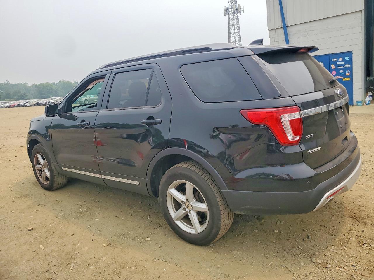 2017 FORD EXPLORER XLT — снимка 2