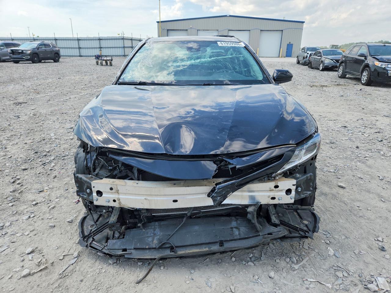 2019 TOYOTA CAMRY SE — снимка 5