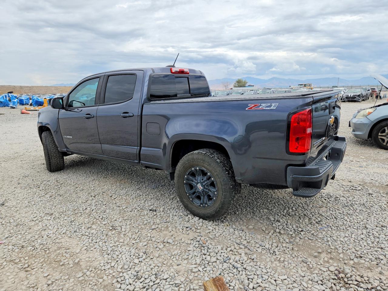 2017 CHEVROLET COLORADO Z71 — снимка 2