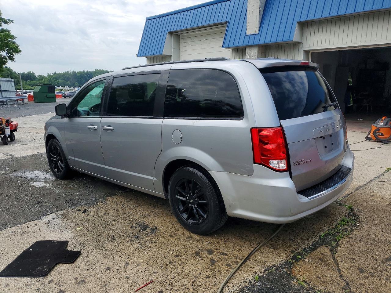 2019 DODGE GRAND CARAVAN GT — снимка 2