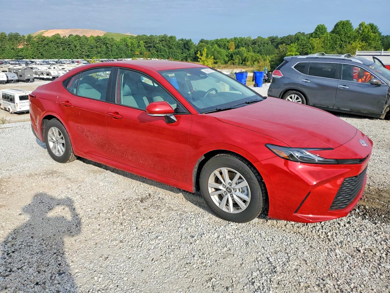 2026 TOYOTA CAMRY LE — снимка 4