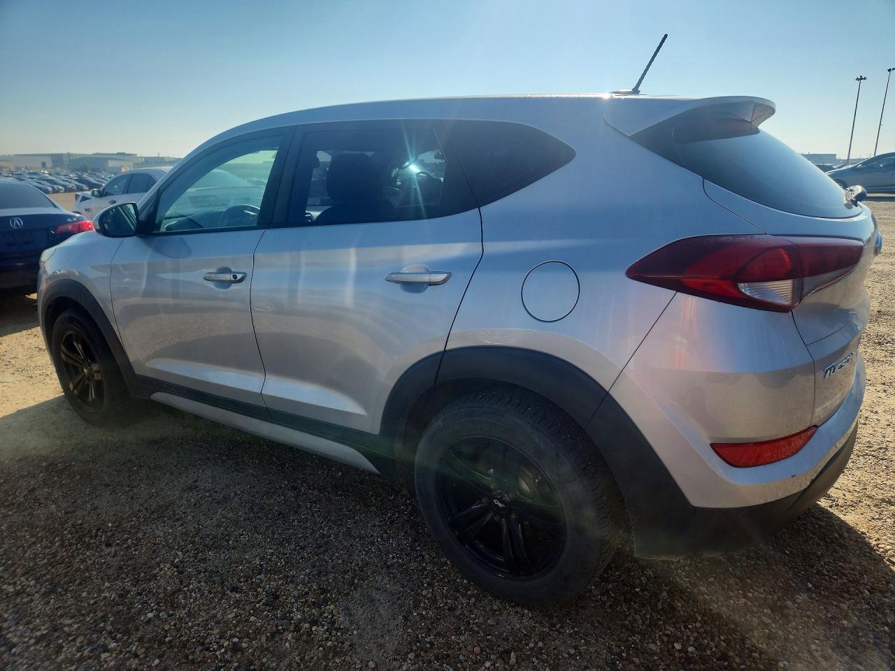 2017 HYUNDAI TUCSON SE — снимка 2