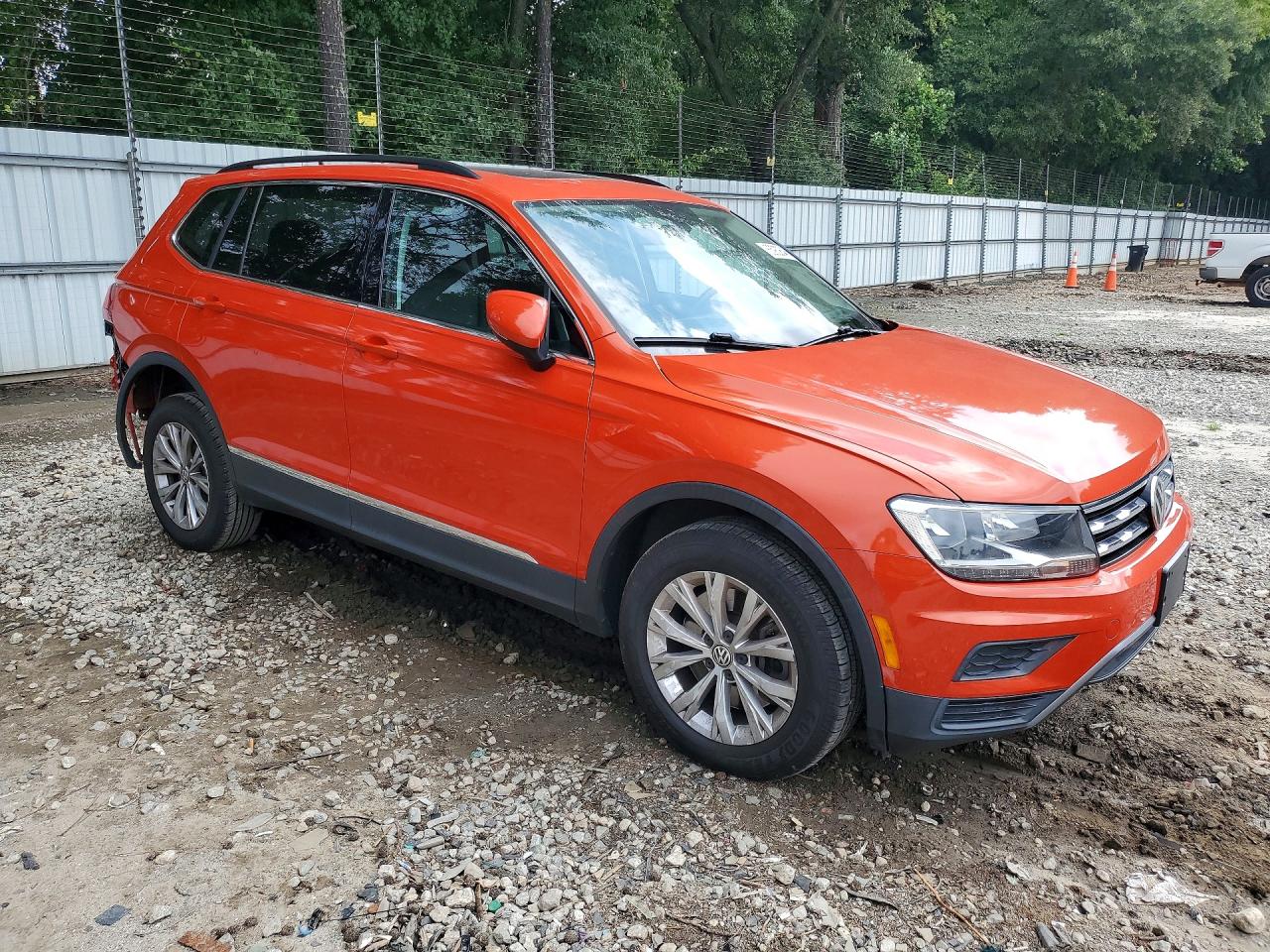 2018 VOLKSWAGEN TIGUAN SE — снимка 4
