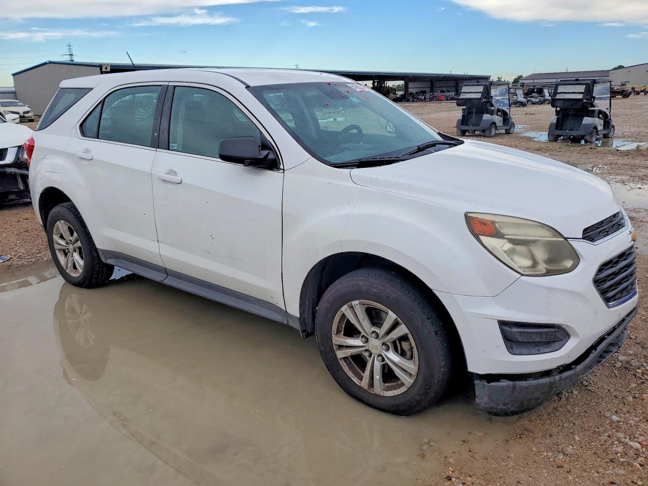 2017 CHEVROLET EQUINOX LS — снимка 4