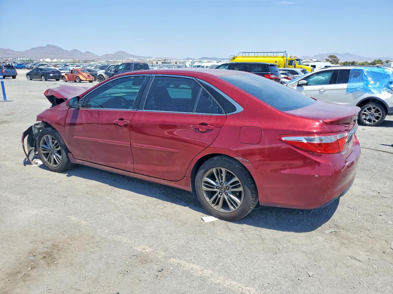 2017 TOYOTA CAMRY SE — снимка 2