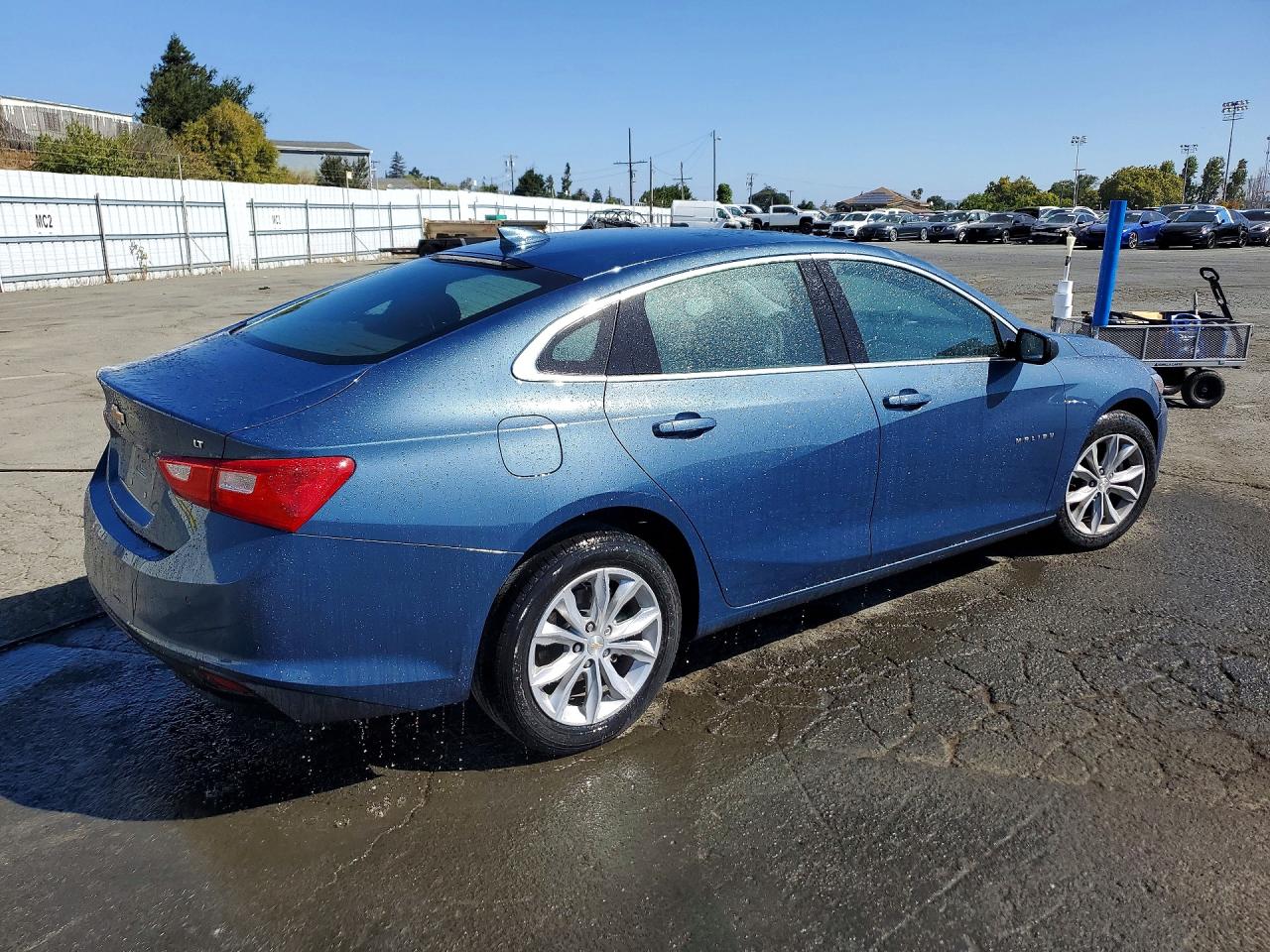 2024 CHEVROLET MALIBU LT — снимка 3