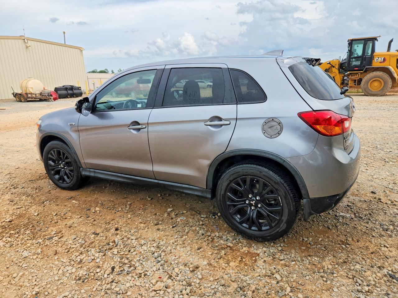 2017 MITSUBISHI OUTLANDER SPORT ES — снимка 2