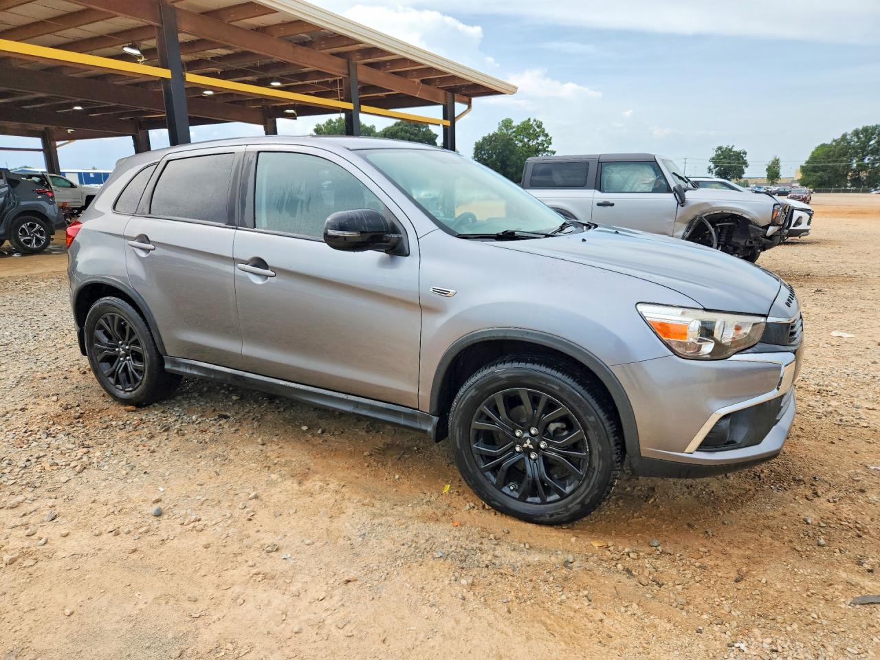 2017 MITSUBISHI OUTLANDER SPORT ES — снимка 4