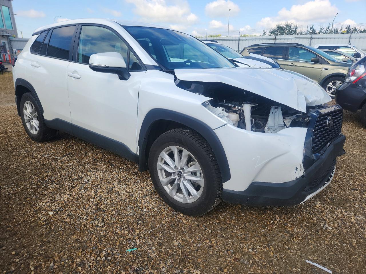 2022 TOYOTA COROLLA CROSS LE — снимка 4