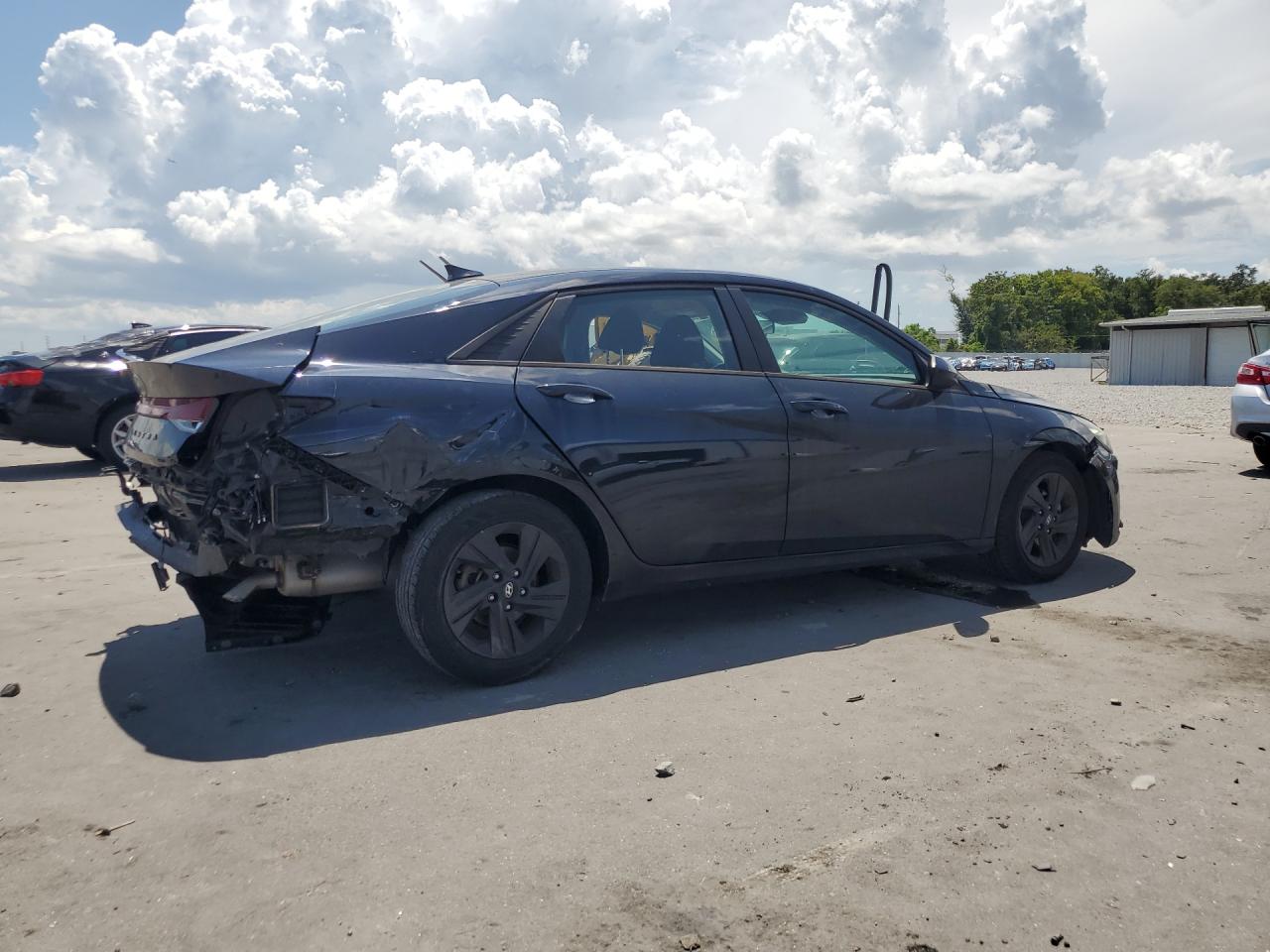 2022 HYUNDAI ELANTRA SEL — снимка 3
