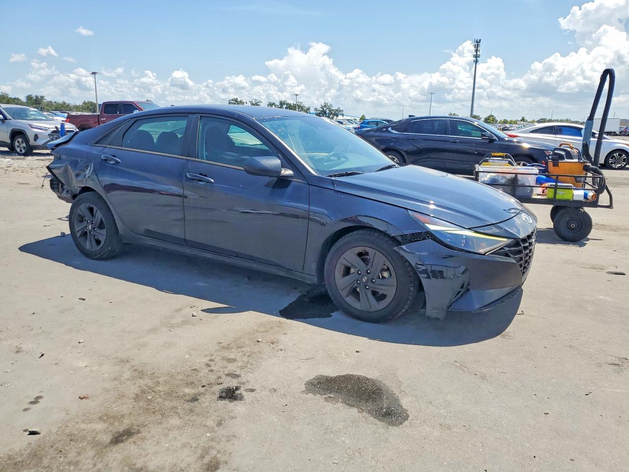 2022 HYUNDAI ELANTRA SEL — снимка 4