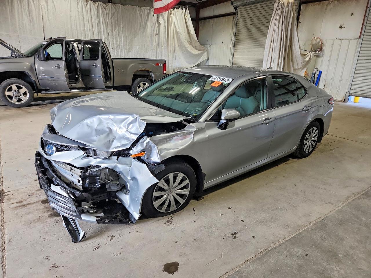 2022 TOYOTA CAMRY LE
