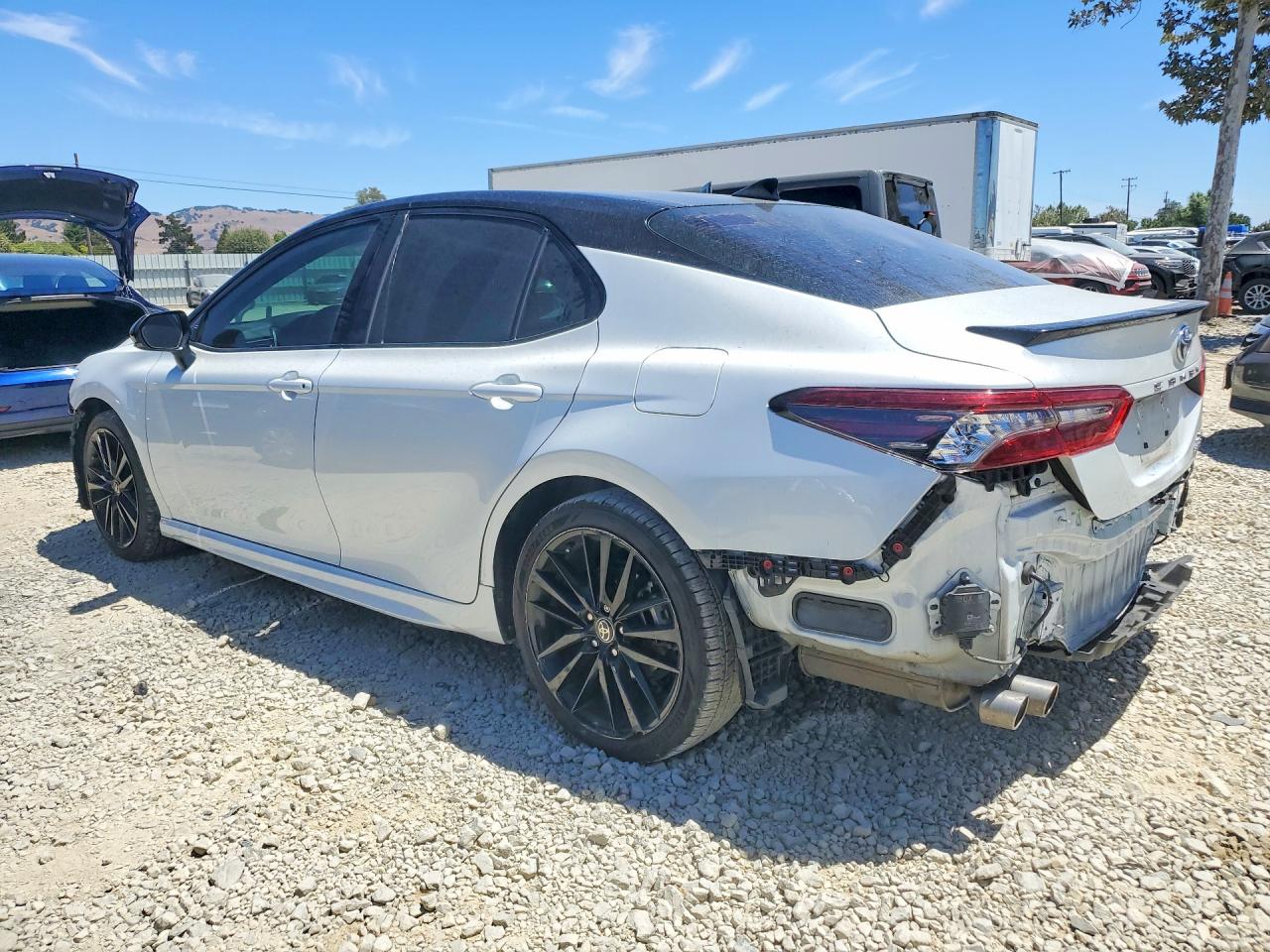 2022 TOYOTA CAMRY XSE — снимка 2