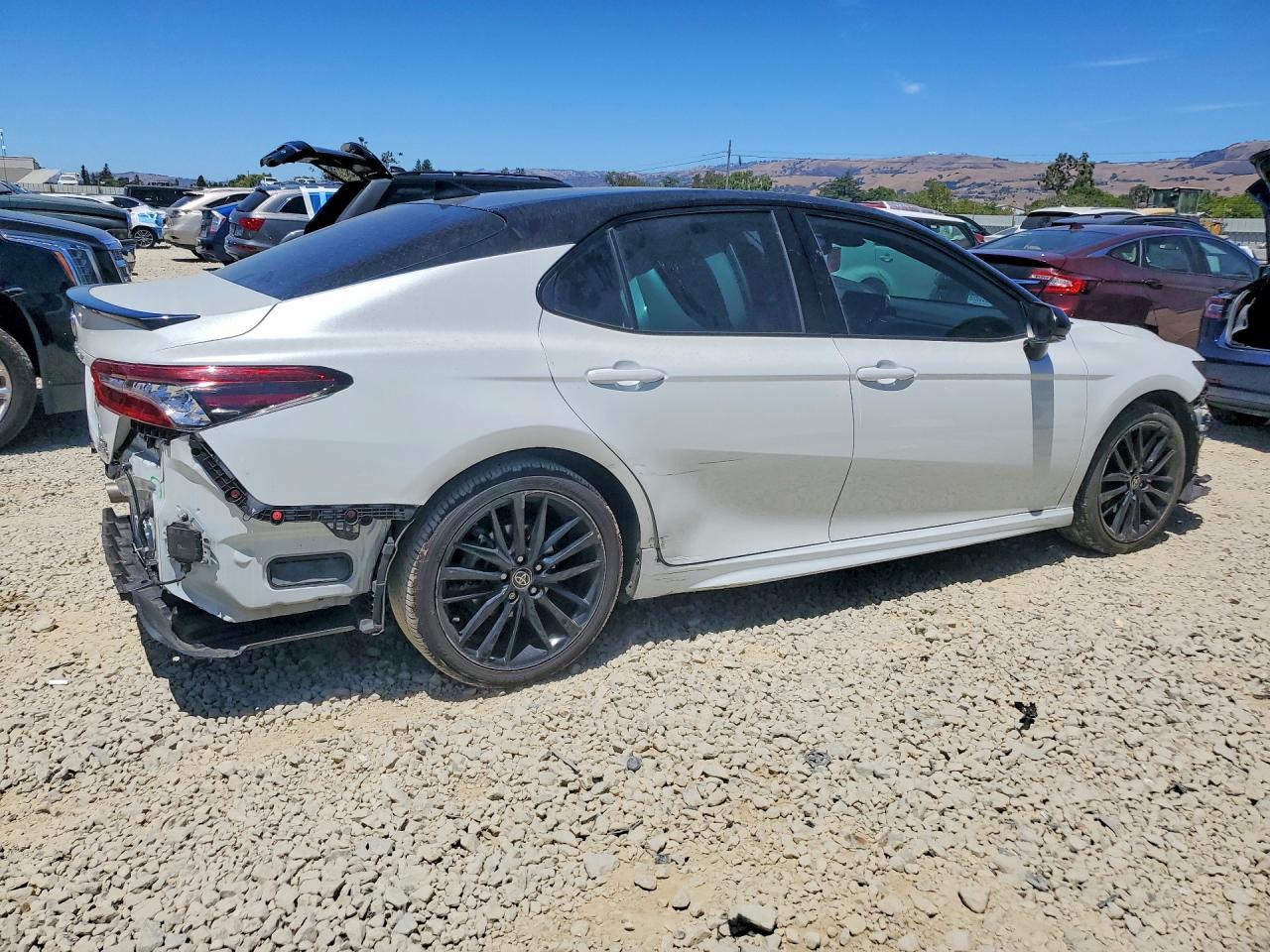 2022 TOYOTA CAMRY XSE — снимка 3