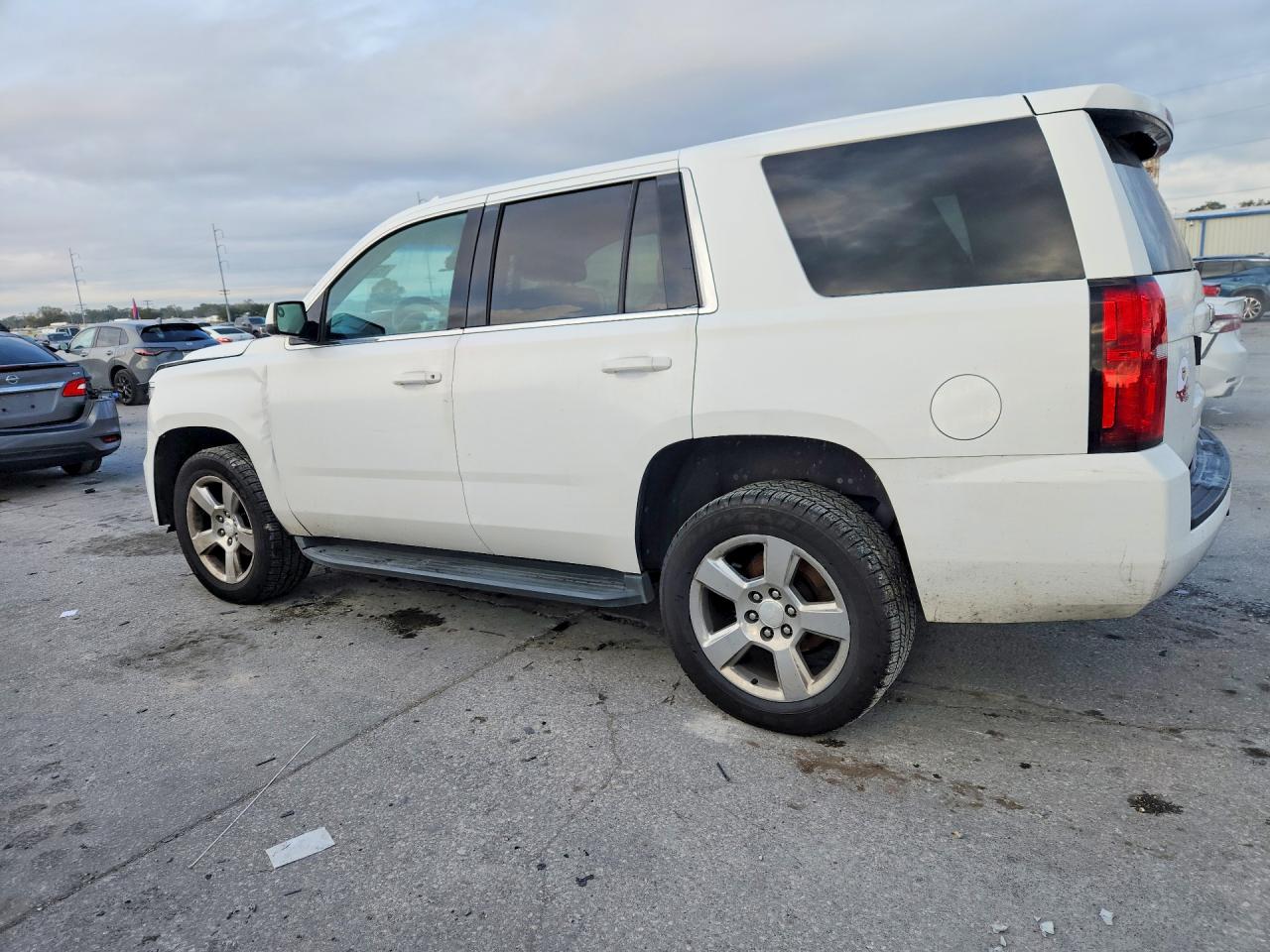 2015 CHEVROLET TAHOE K1500 — снимка 2
