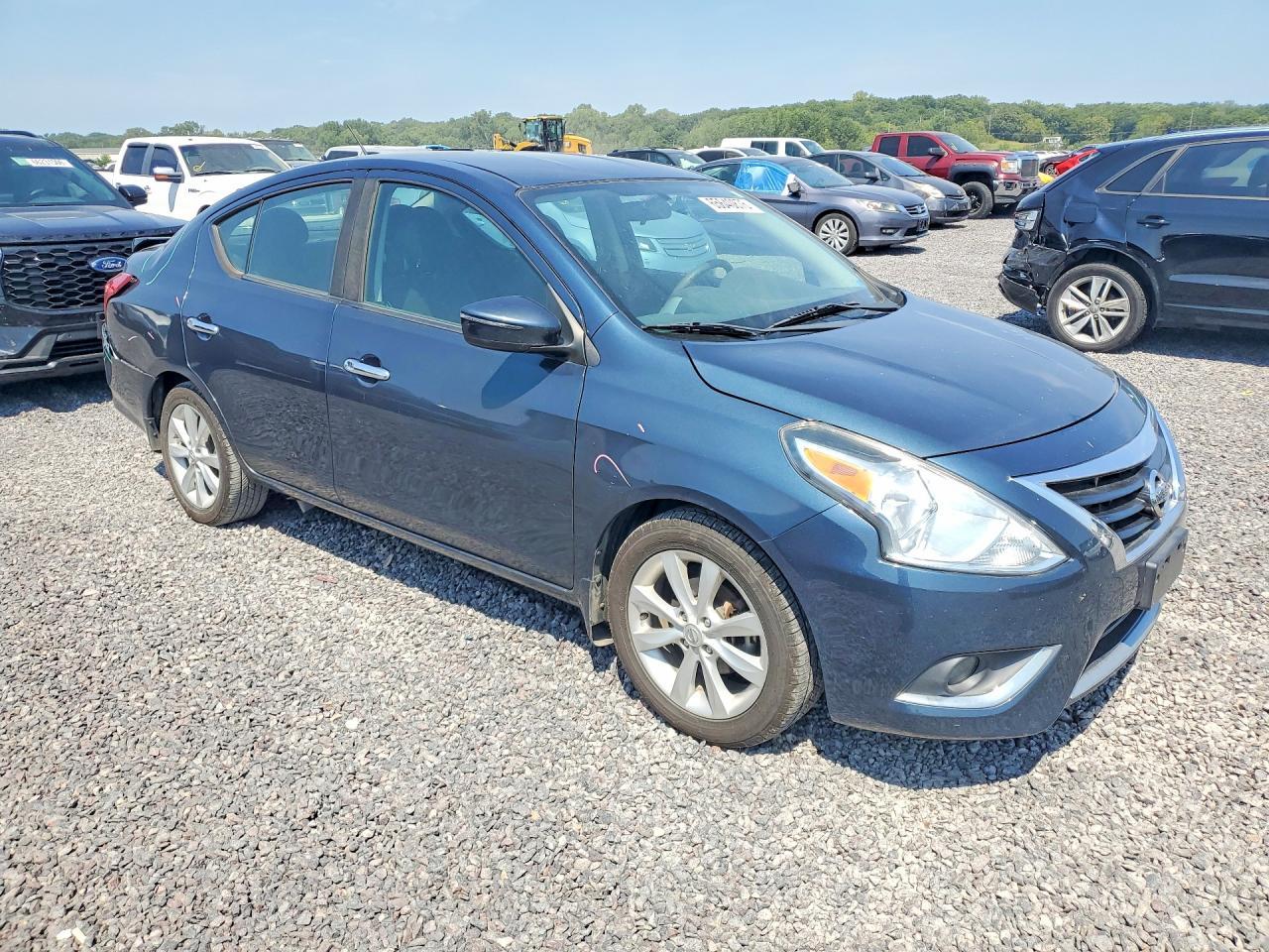 2016 NISSAN VERSA 1.6 SL — снимка 4