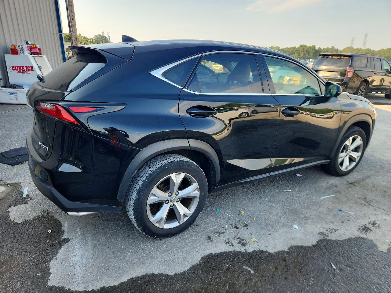 2017 LEXUS NX 200T BASE — снимка 3