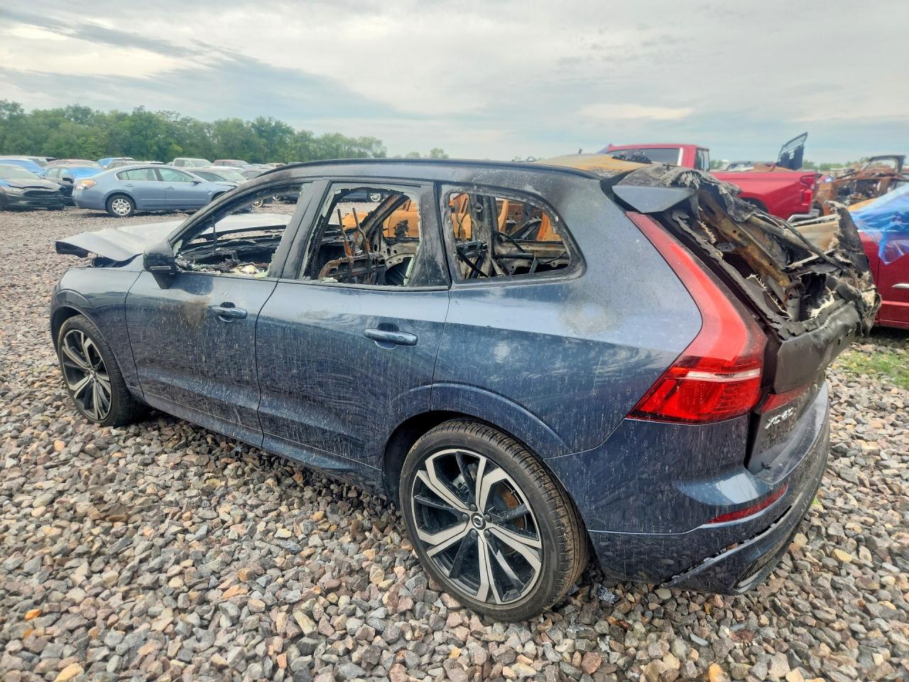 2024 VOLVO XC60 ULTIMATE — снимка 2
