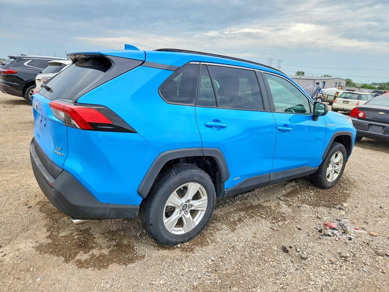 2021 TOYOTA RAV4 LE — снимка 3