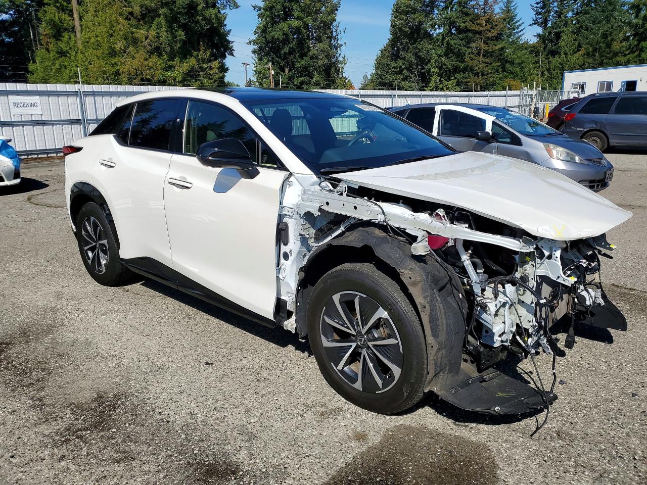 2023 LEXUS RZ 450E — снимка 4