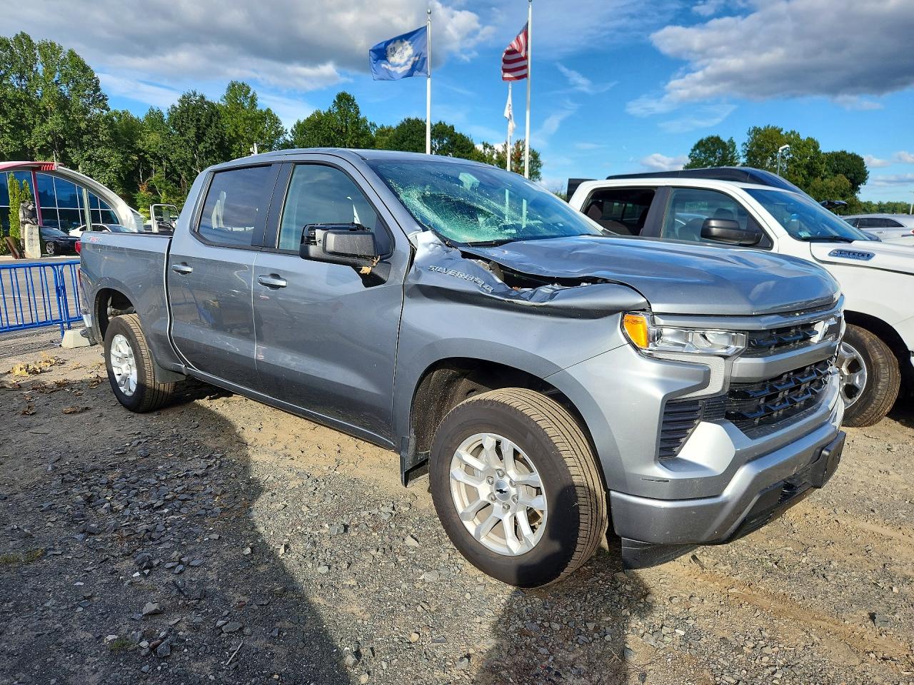 2026 CHEVROLET SILVERADO K1500 RST — снимка 4