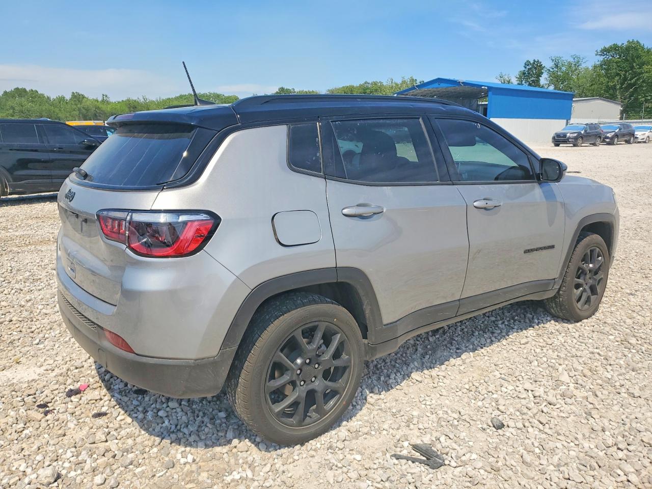 2023 JEEP COMPASS LATITUDE — снимка 3