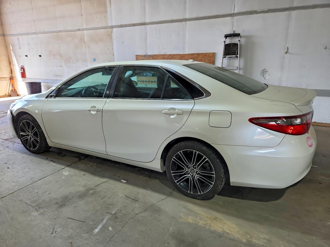 2016 TOYOTA CAMRY SPECIAL EDITION — снимка 2