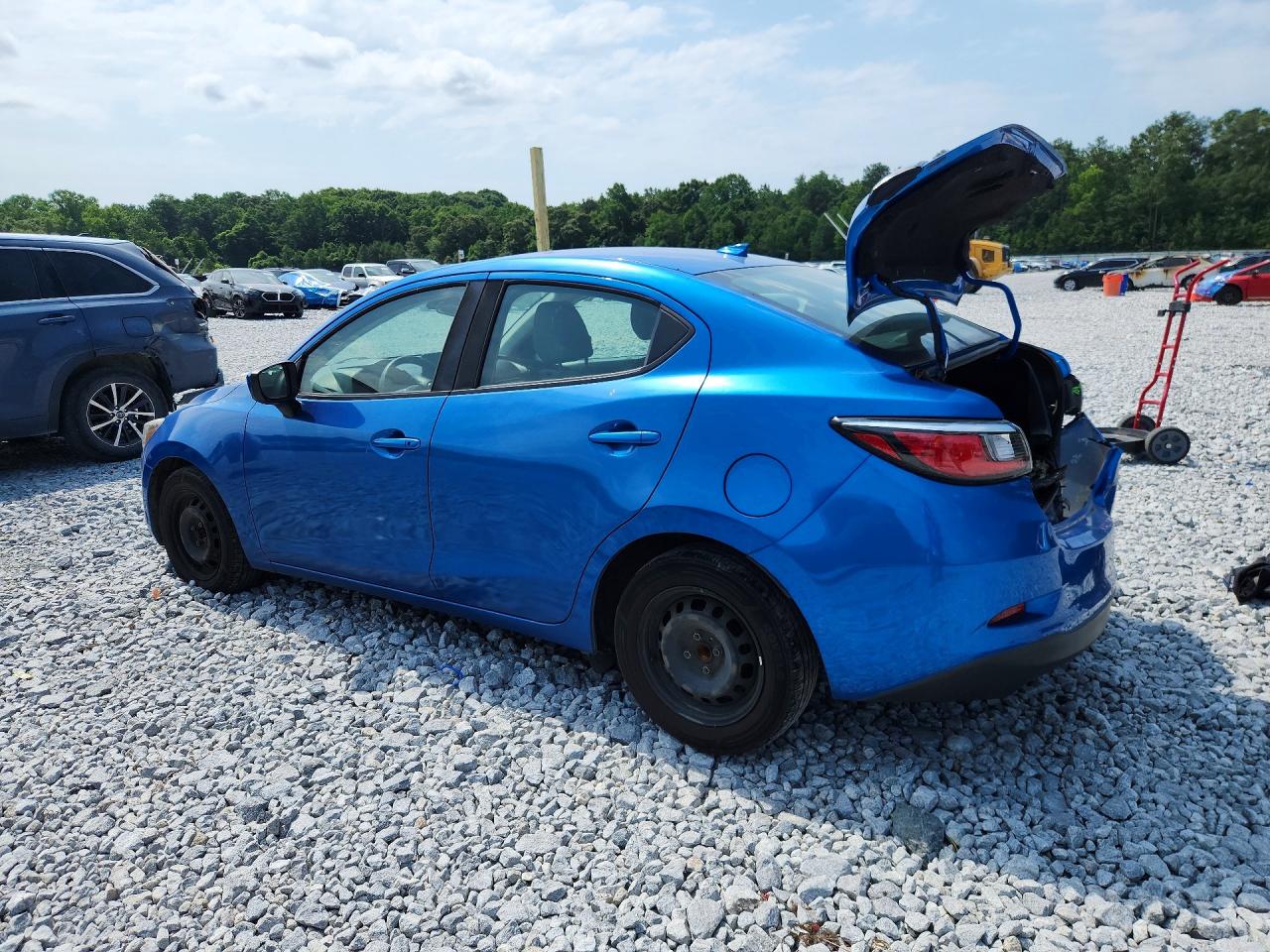 2020 TOYOTA YARIS L — снимка 2