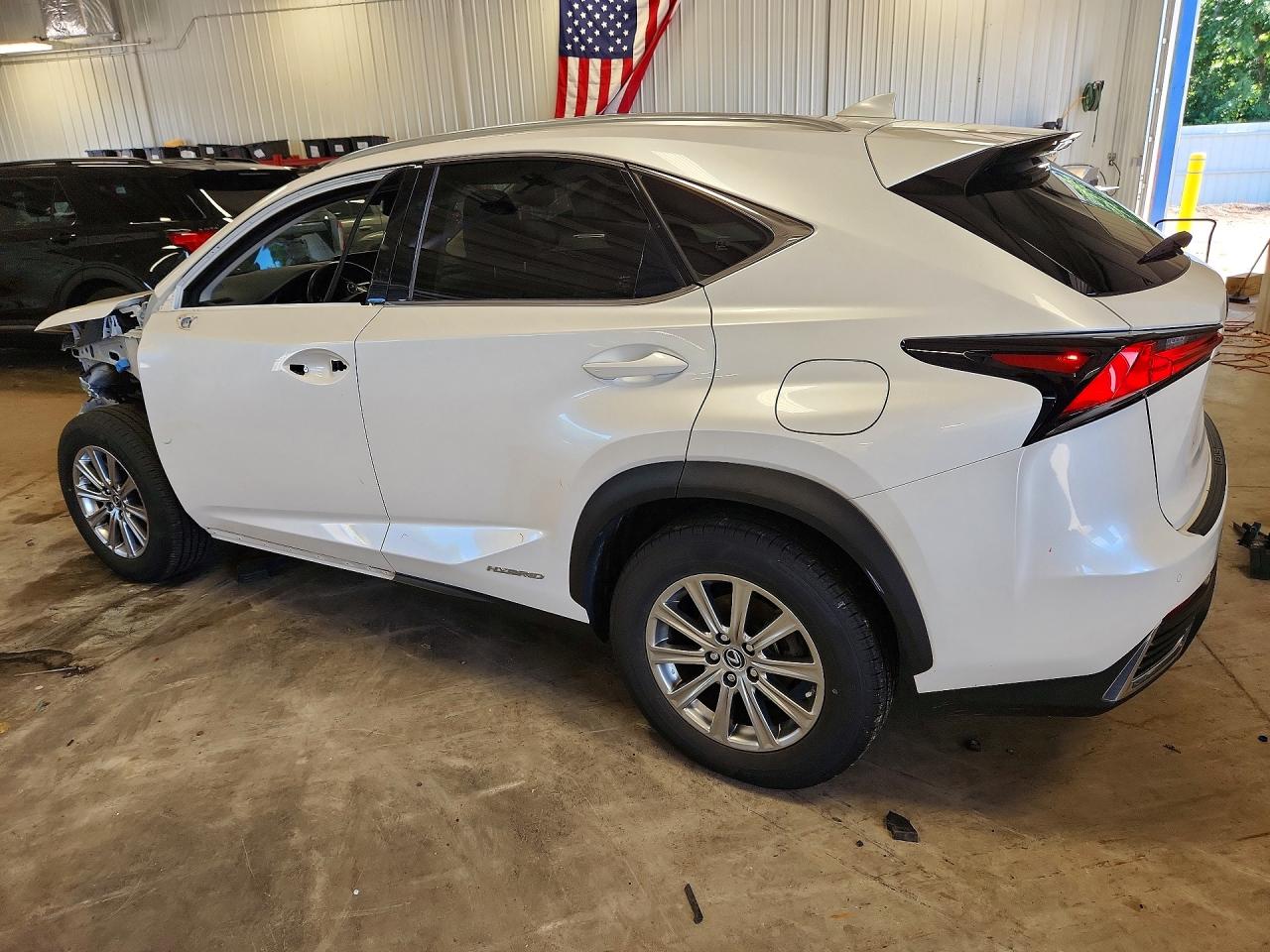 2021 LEXUS NX 300H BASE — снимка 2